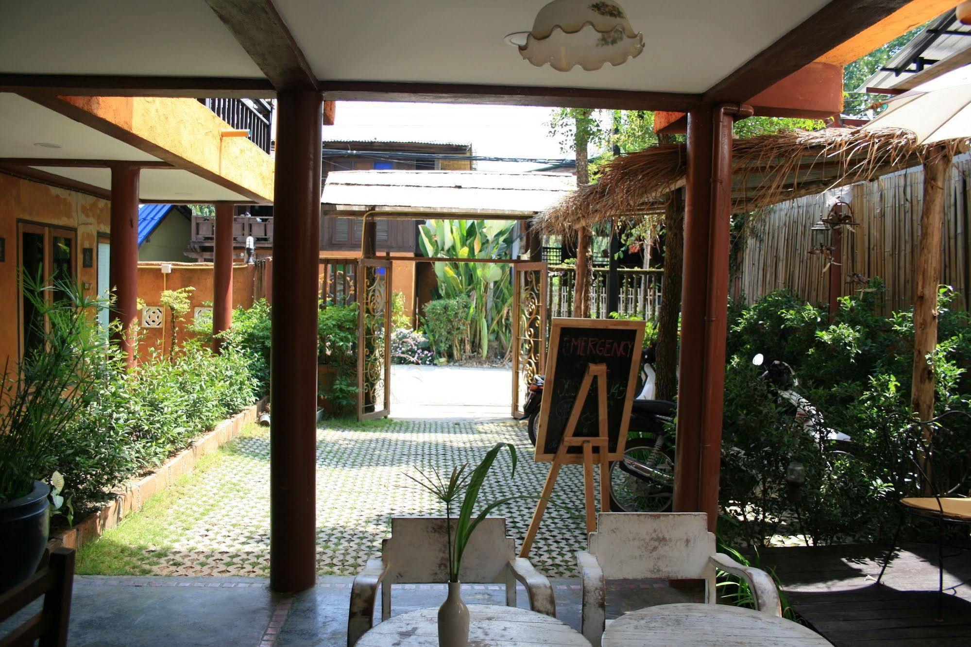 Paifah Boutique House Hotel Kültér fotó